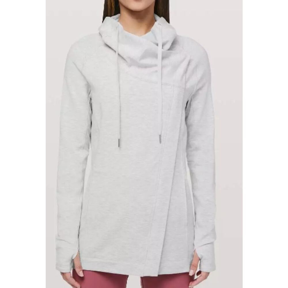 Lululemon Light Gray Coast Easy Wrap Zip Front Jacket sz 4